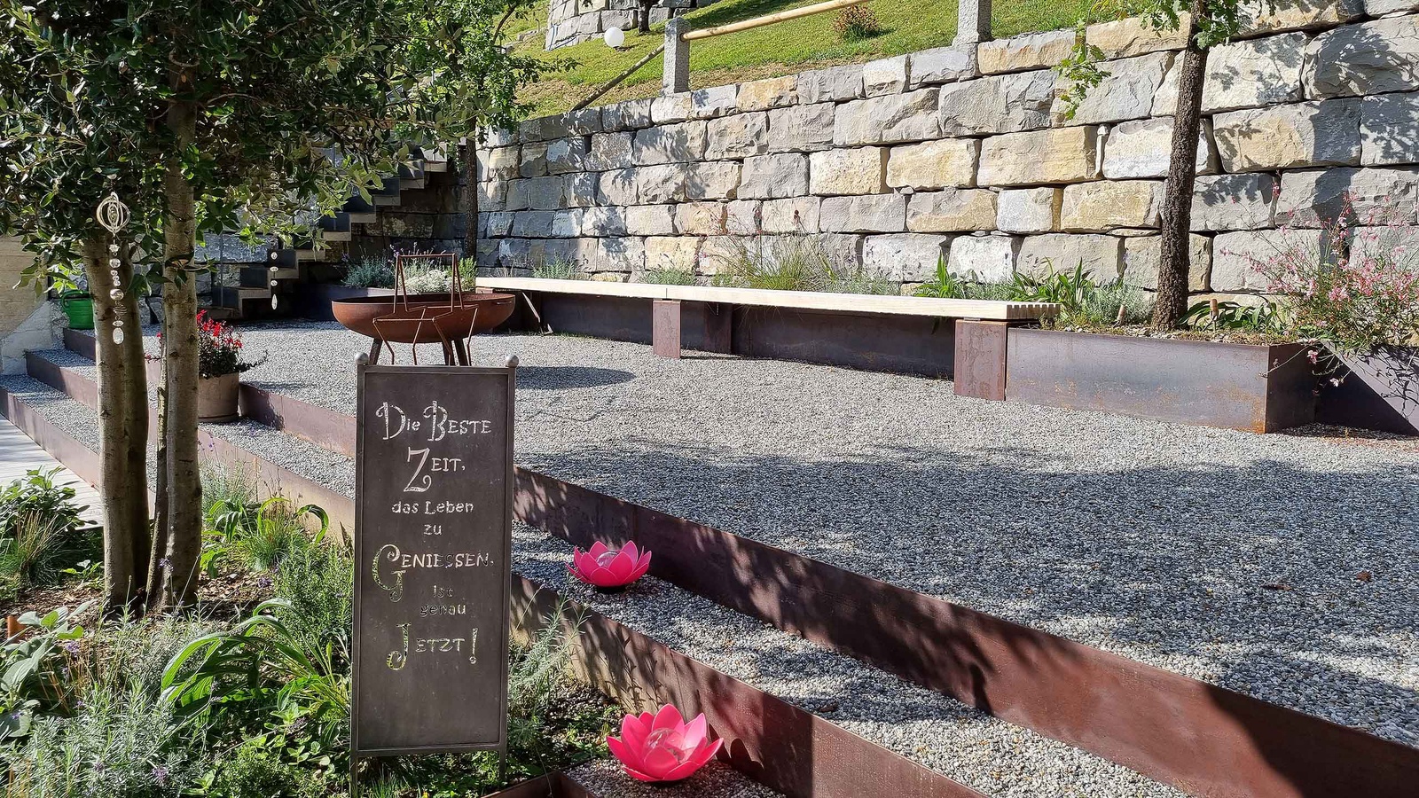 Neugestaltung Garten an Hanglage