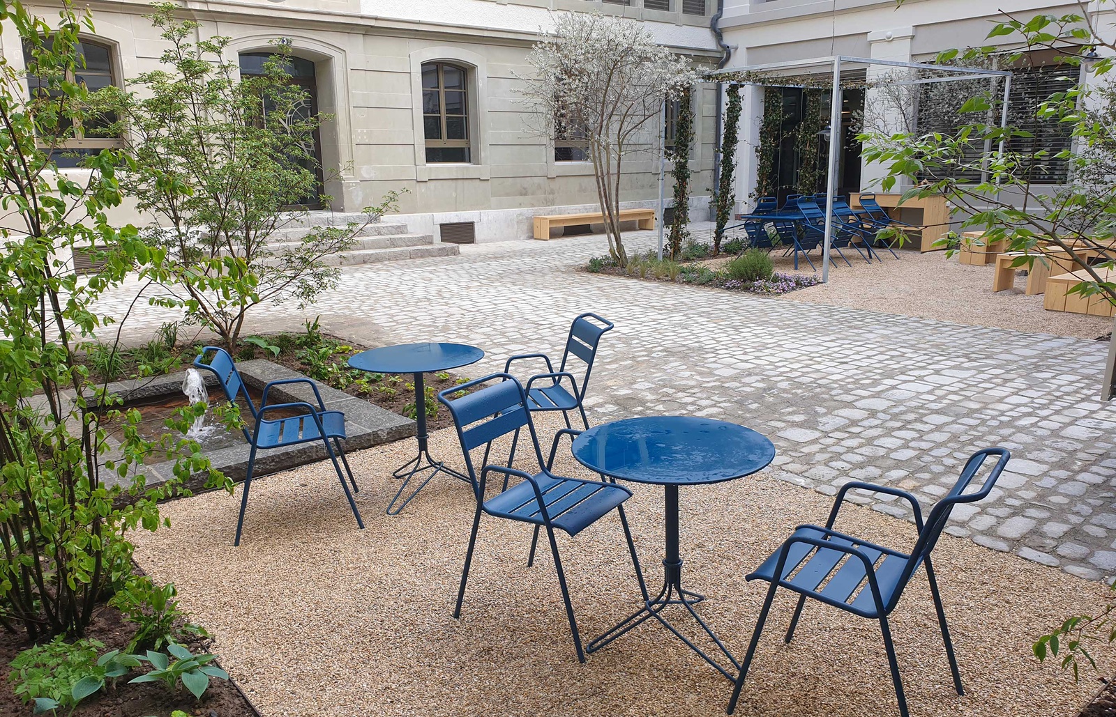 Neugestaltung Innenhof